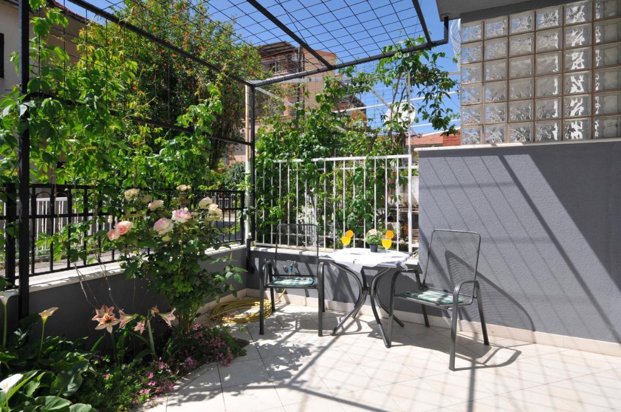 Apartments Roza Τρογκίρ Εξωτερικό φωτογραφία