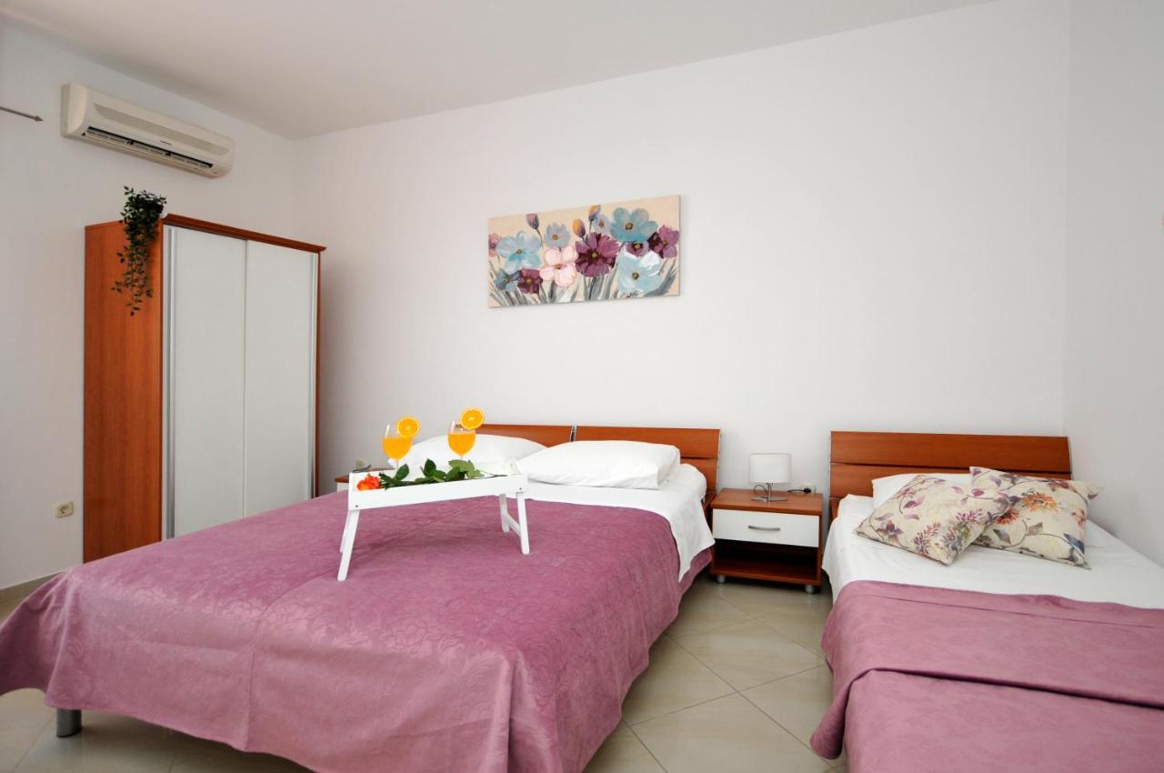 Apartments Roza Τρογκίρ Εξωτερικό φωτογραφία