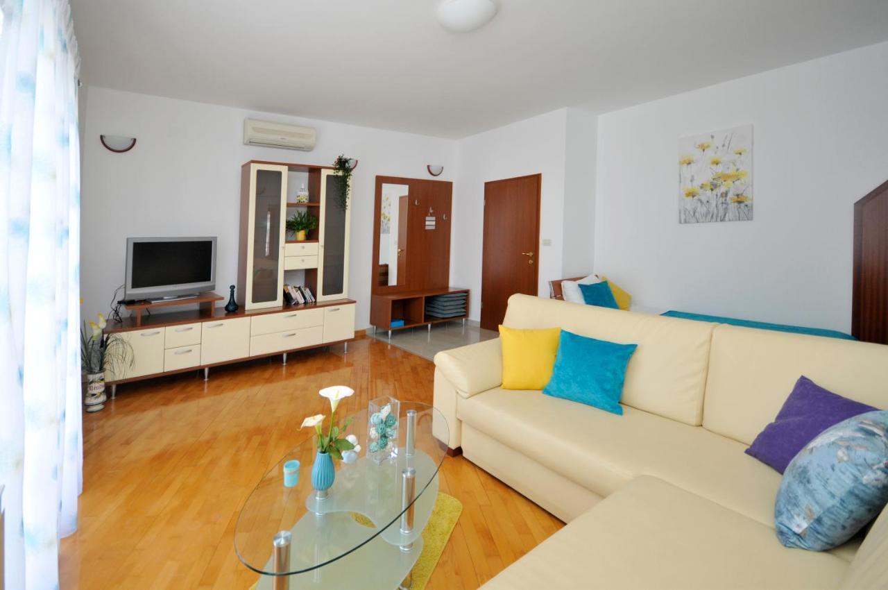 Apartments Roza Τρογκίρ Εξωτερικό φωτογραφία