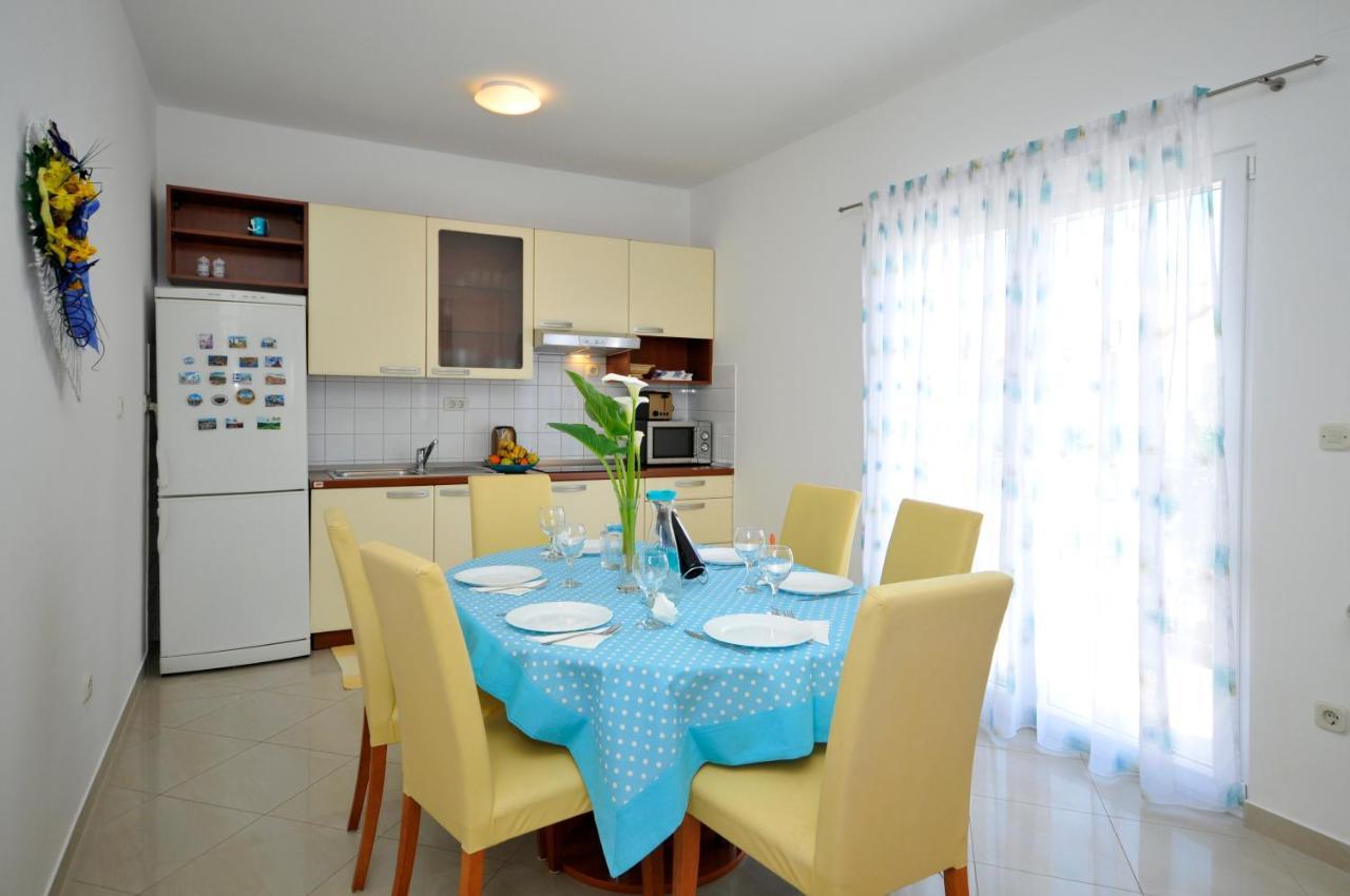 Apartments Roza Τρογκίρ Εξωτερικό φωτογραφία